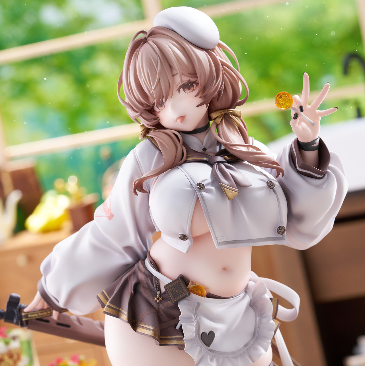 ブレッディ 1/7スケールフィギュア